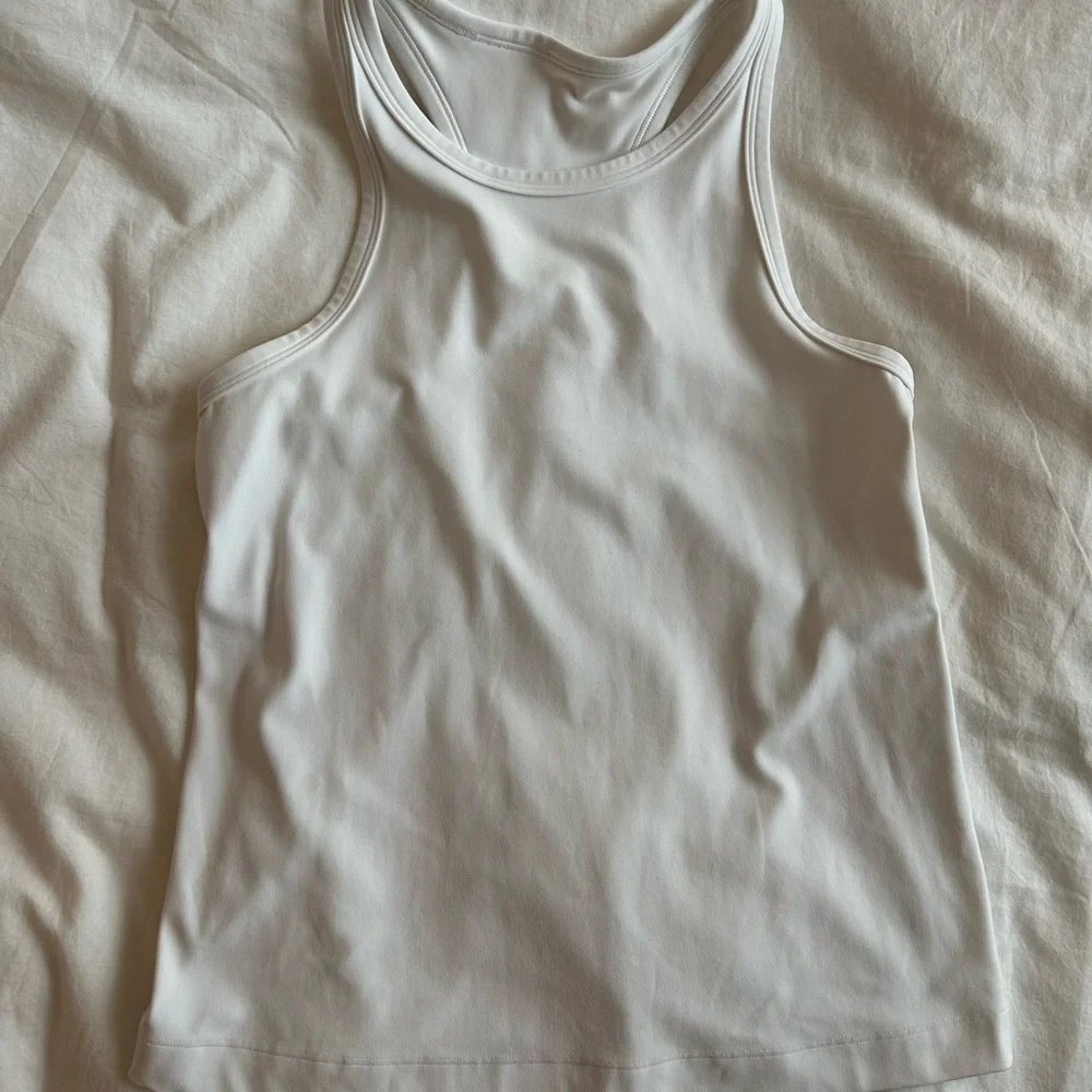 NWOT Lululemon align waist length razorback tank top - Picture 2 of 2